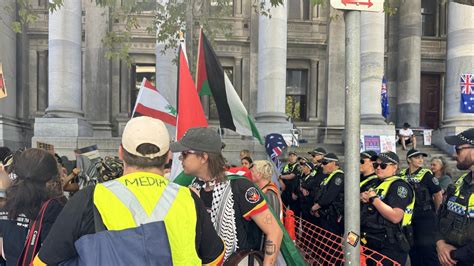 SA to examine unexpected arrival from Palestinian group