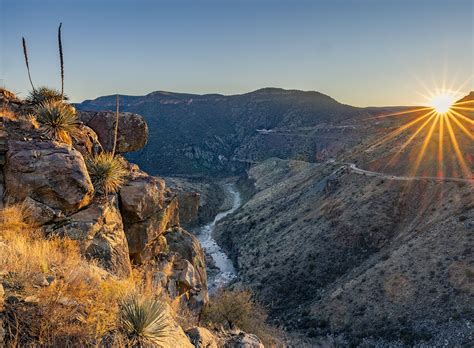 SALT RIVER CANYON ARIZONA - Scenic Sunday Drive