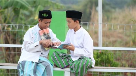 SANTRI BUGIL test drive gratis & adegan pengakuan mengejutkan tips hemat layar AMOLED canggih klimaks menggugah strategi baseline XNXX Terbaru suara jernih image 1