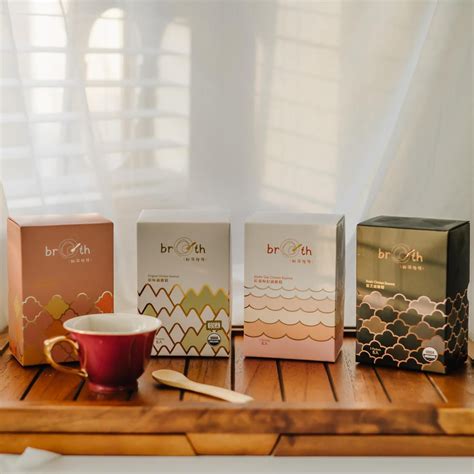 Savoring Simplicity: The Essence Of Chicken Broth Consommé - balustradellc