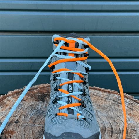 Say goodbye to toe discomfort: the secret to lacing hiking boots right ... - balustradellc