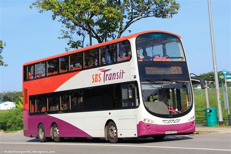 SBS bus & NUS shuttle bus collide on NUS campus, at least 3 …