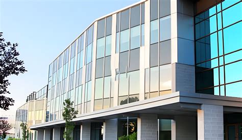 School of Optoelectronic Science and Engineering-University of ... - wintechmobiles.com