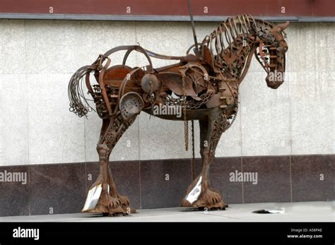 Scrap Metal Sculpture Horse - Etsy - muktibox.com