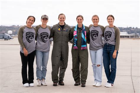 SD Wave players meet with all-female pilot squadron set to flyover game