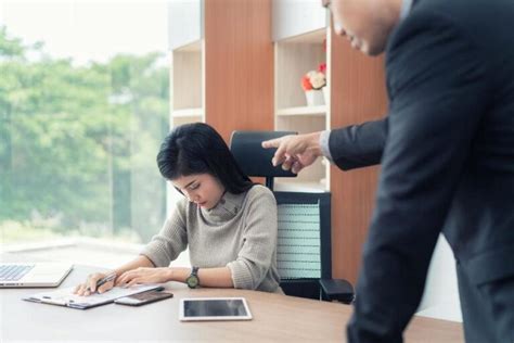 Sebelum Putuskan Resign, Coba 17 Cara Menghadapi Atasan ... - Kitalulus - balustradellc