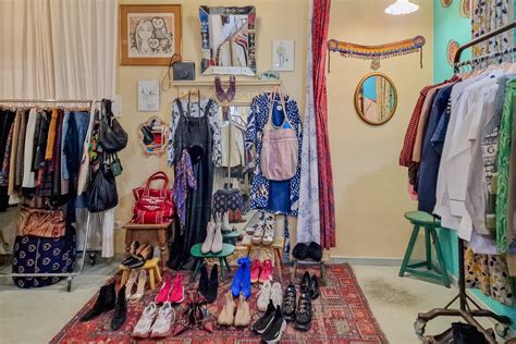 Second-Hand Shopping That Pays Off in Value - Cha Ching Queen - balustradellc