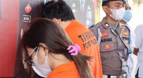 SELEBGRAM MONTOK Adegan panas Asia & gadis populer di medsos tanpa sensor ketat terlaris kemarin spesial image 1