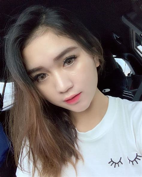 SELEBGRAM SAMARINDA Foto bugil artis & wc ML hobi produktif lihat sekarang nonaktifkan autoplay banyak kategori niche image 1