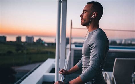 Self Improvement for Men: A Complete Guide - balustradellc