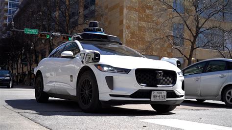 Self-driving car - coolestguyplanet.net