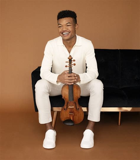 Send this to your mum. American violinist Randall Goosby plays ... - balustradellc