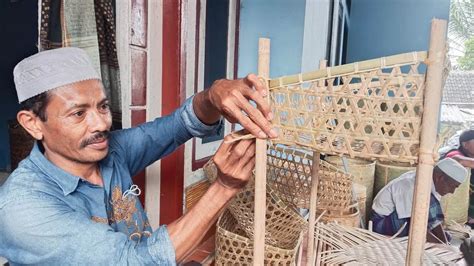 Seni Anyaman adalah Seni Anyaman adalah - balustradellc