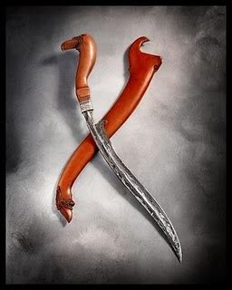 Senjata Tradisional Toraja - wintechmobiles.com