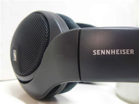 Sennheiser HD560S Review: The New Standard - NOT! - balustradellc