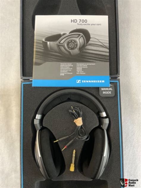Sennheiser HD700 Reference Open-Back Headphones - balustradellc