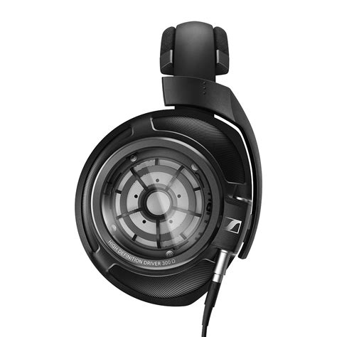 Sennheiser HD820 Closed-Back Headphone - Review - balustradellc