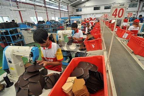 Sentra Pabrik Sepatu - Pusat Pembuatan Sepatu Custom - raincitystudios.com