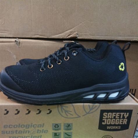 SEPATU SAFETY ECO FITZ HITAM - balustradellc