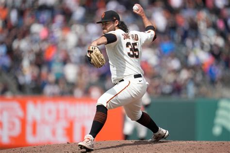 SF Giants: The inside story of Brandon Crawford’s long-awaited debut on the mound