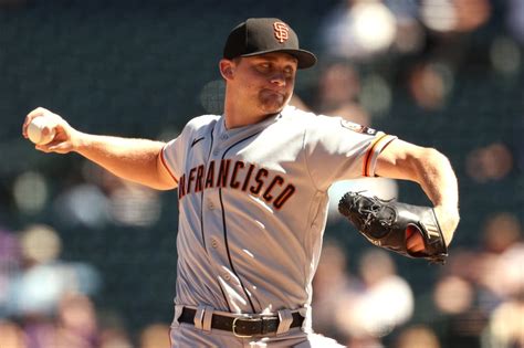 SF Giants fail to wake up in first game of doubleheader, drop second straight to last-place Rockies