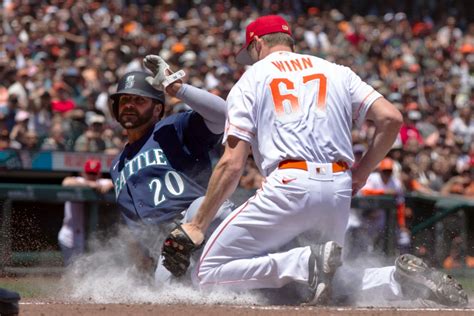 SF Giants shut out by Mariners ace to lose fourth straight game