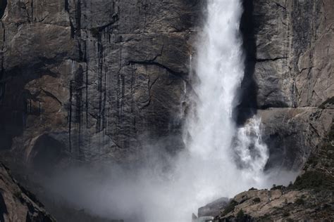 SF woman swept over Lake Tahoe waterfall; Oakland man dies on hike
