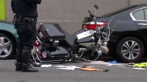 SFPD officer injured in motorcycle crash with fellow officer