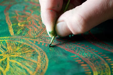 Sgraffito: The art of scratching - Vaessen Creative - muktibox.com