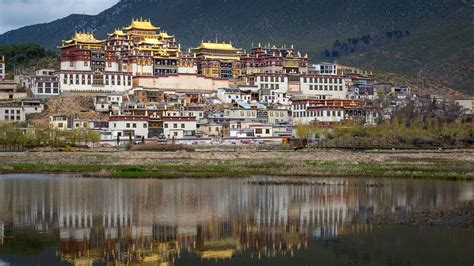 Shangri-La - ArcGIS StoryMaps - wintechmobiles.com