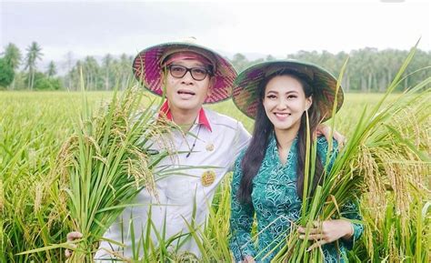 Sherly Tjoanda & Mama Ci: UMKM Maluku Utara - muktibox.com