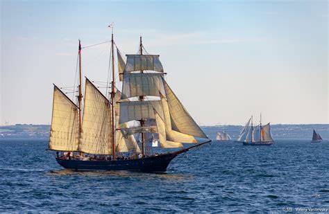 Ships & Technology used during the Titanic Expeditions - raincitystudios.com
