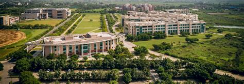 SHIV NADAR UNIVERSITY (SNU), Gautam Buddha Nagar Fees & Course…