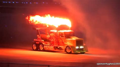 SHOCKWAVE JET TRUCK 333 MPH !!! - YouTube