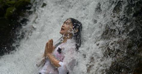 shuem shamanism and traditional Indonesian magic - balustradellc