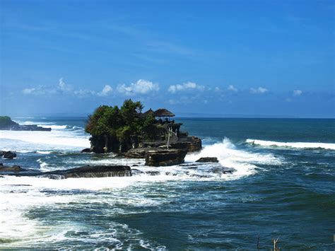 Sights to See in Indonesia That Offer a Blend of Nature and Culture - balustradellc
