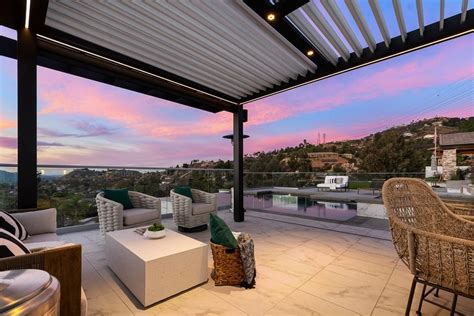 Signature louvered roofs - coolestguyplanet.net