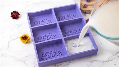 Silicone Mold Making - Three Different Ways - muktibox.com