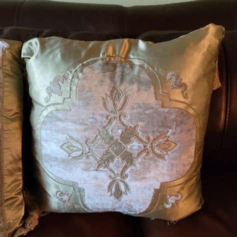 silk accent pillows | Pottery Barn - balustradellc