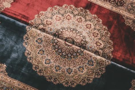 Silk Rugs & Carpets - balustradellc