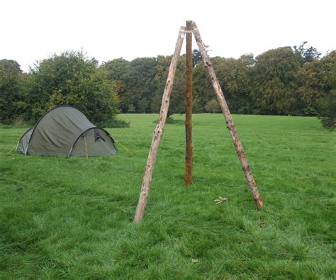 Simple Tripod Lashing - SCOUT PIONEERING - balustradellc