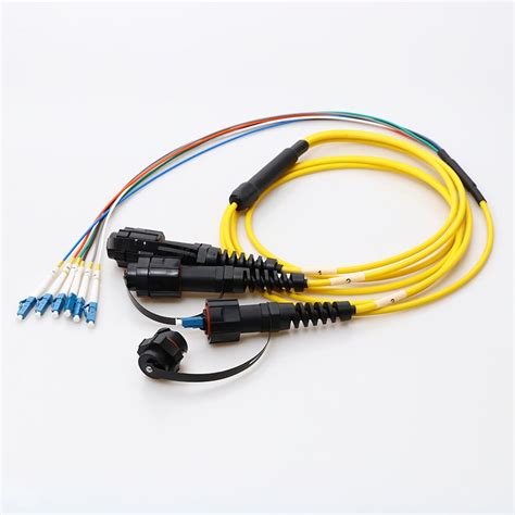 Simplex Duplex Waterproof IP68 Connector Submarine Fiber Optic Cable ... - wintechmobiles.com