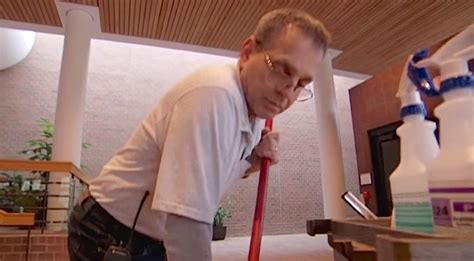 Single Dad Janitor Raised 5 Kids on Minimum Wage - balustradellc