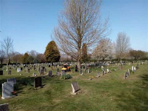 SLEAFORD CEMETERY FEES