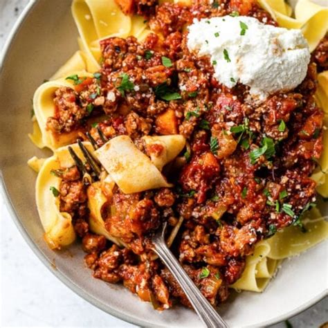Slow Cooker Ground Beef Ragu - balustradellc