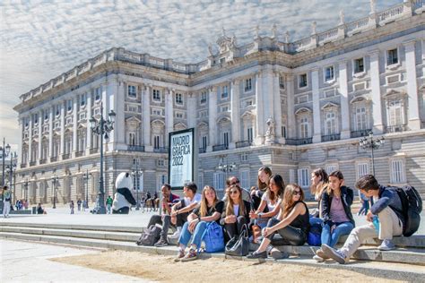 SLUMadrid to Over 1,100 Spring 2023 Students SLU