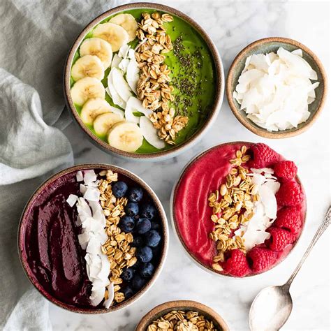 Smoothie Bowl (3 Ways) - Fit Foodie Finds - balustradellc