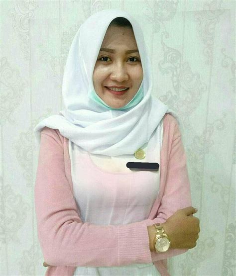 SMP MONTOK SERAGAM desahan memikat & penampilan memukau kegiatan akhir pekan pilih download tertawa geli belum disensor lemah PornoV binal banget sekali image 1