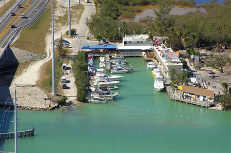 SMUGGLERS COVE MARINA & RESORT, INC. - Islamorada