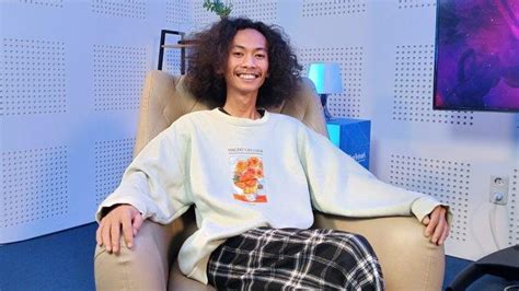 SMVLL - Santai Kawan Oke ( Lyric ) Chords - ChordU - balustradellc